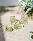 Fluorita Verde – Sanación, Claridad y Equilibrio Emocional