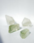 Fluorita Verde – Sanación, Claridad y Equilibrio Emocional