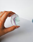 Palmstone de Fluorita Calidad Extra – Protección, Claridad y Equilibrio
