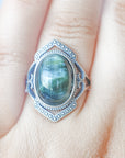 Anillo Corazón de Serafinita en Plata – Sanación, Conexión y Energía Angelical