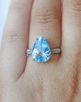 Anillo de Topacio Azul en Plata – Calidad Extra y Adaptable – Claridad, Calma y Comunicación