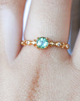 Anillo de Zafiro Verde en Plata – Sabiduría, Prosperidad y Armonía