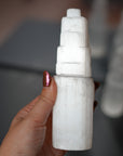 Torre de Selenita – Pureza, Luz y Protección