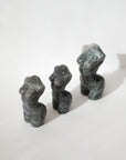 Busto de Labradorita – Magia, Intuición y Transformación