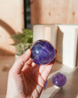 Esfera de Fluorita Morada – Calma, Intuición y Claridad Espiritual