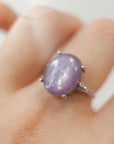 Anillo de Lepidolita en Plata – Calma, Equilibrio y Liberación Emocional