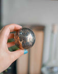 Pirita - esfera con matriz