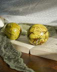 Esfera de ópalo verde