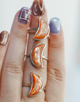 Anillo Luna con Piedra Sol – Brillo, Magnetismo y Poder
