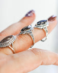 Anillo de Cuarzo Ahumado – Enraizamiento, Protección y Claridad