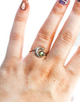 Anillo de Moldavita Luna – Transformación y Conexión