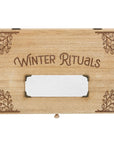 Caja de madera para rituales invernales