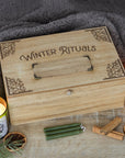 Caja de madera para rituales invernales