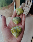 Corazón de Serpentina Natural