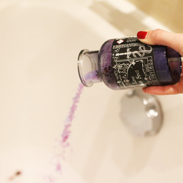 Sales de baño rituales para el amor