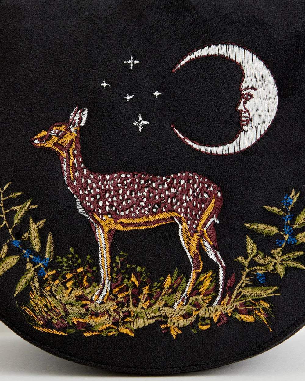 Bolso con bordado de ciervo y luna