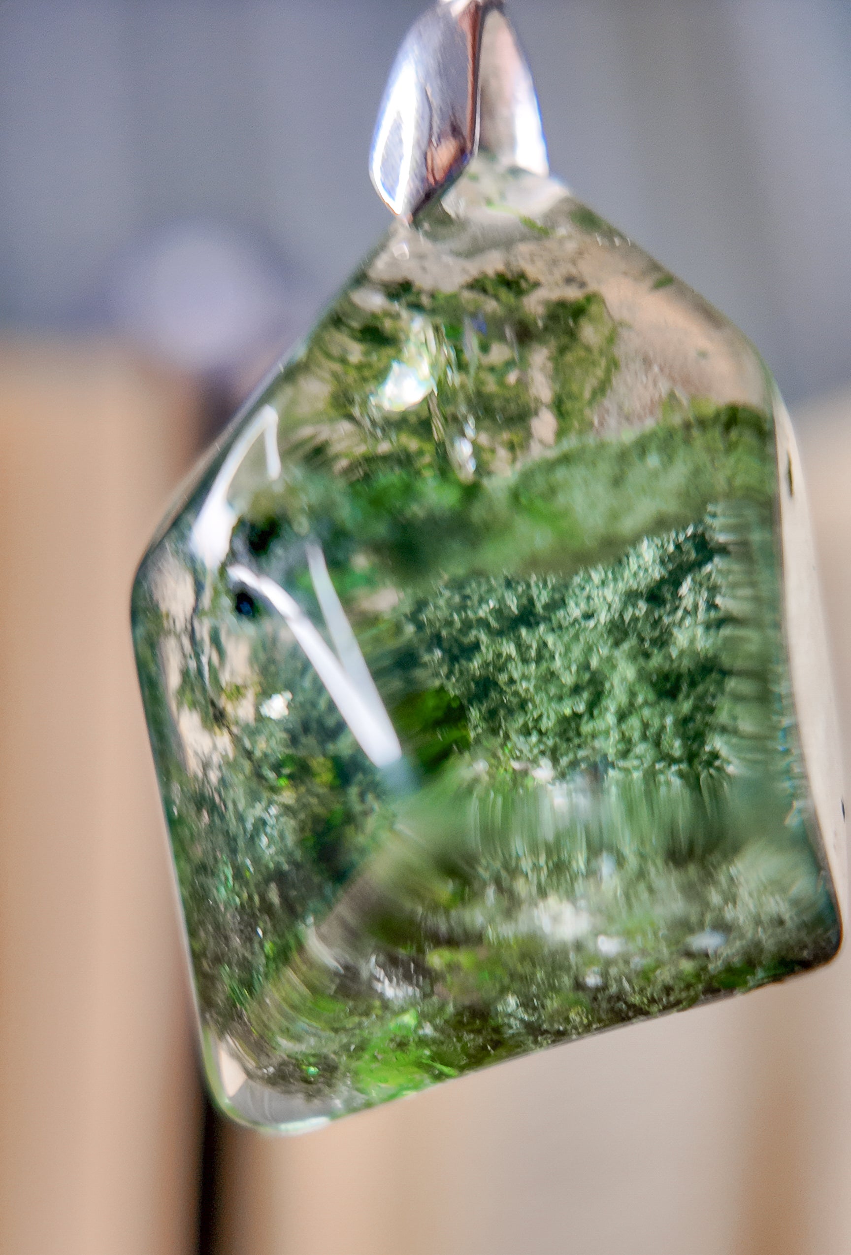 Cuarzo chamánico - abalorios en plata - verde