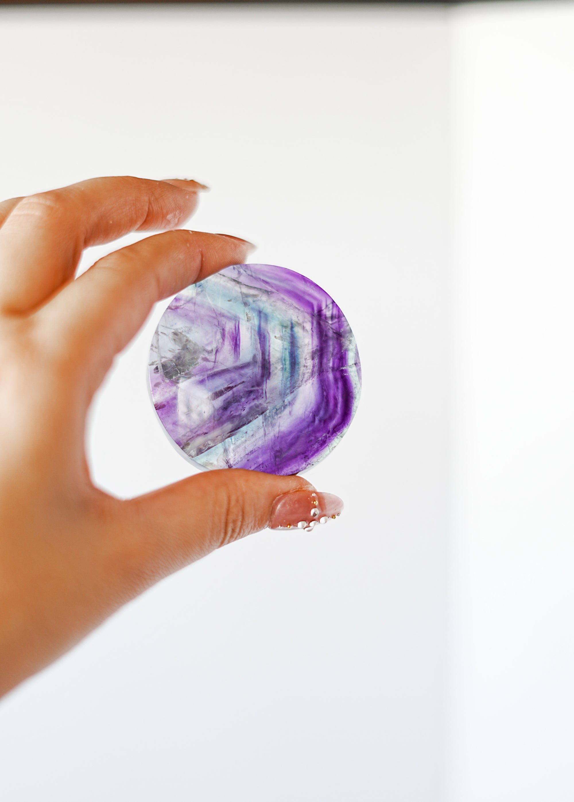 Palmstone de Fluorita Calidad Extra – Protección, Claridad y Equilibrio