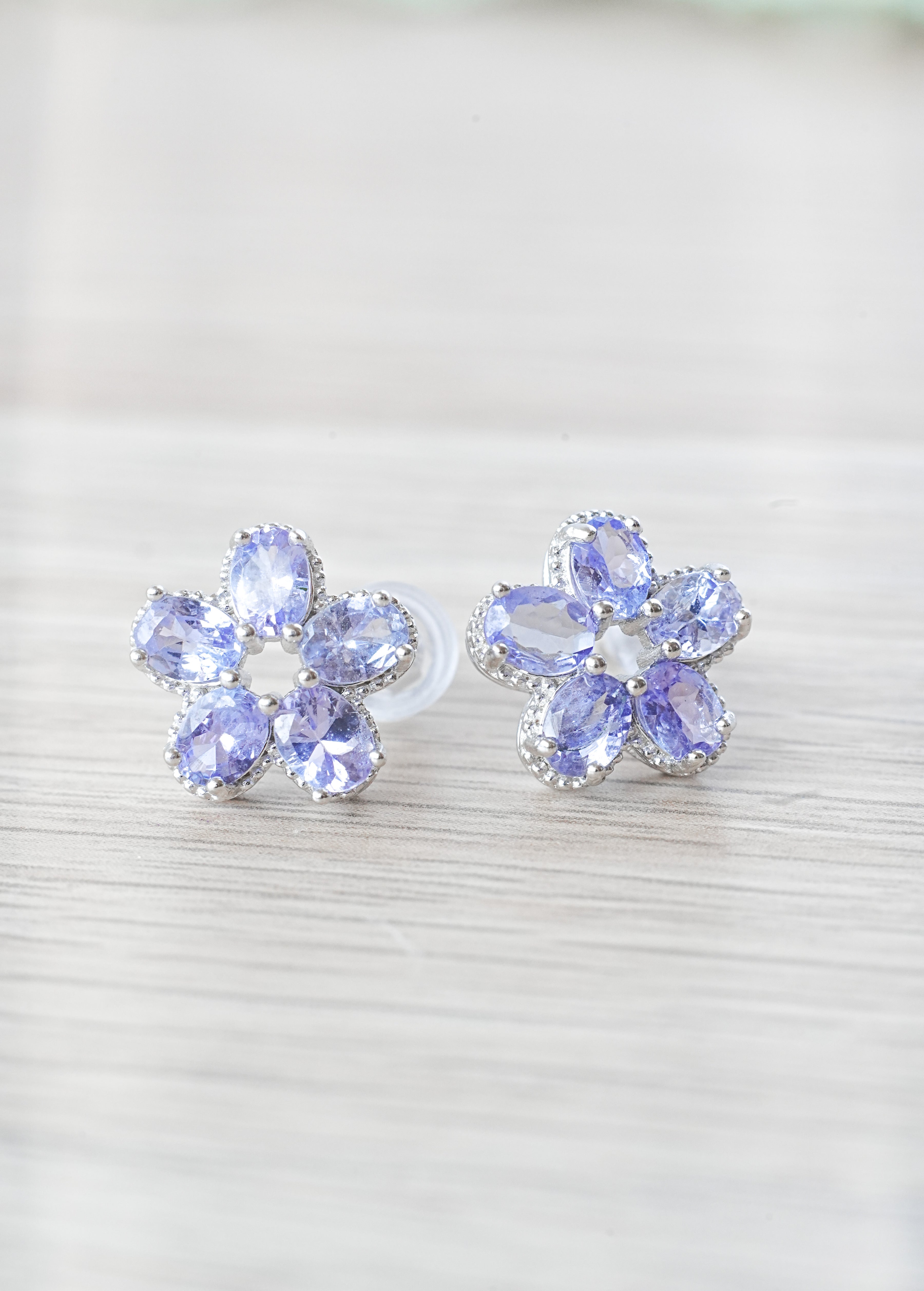 Pendientes de Tanzanita en Plata – Intuición, Calma y Transformación