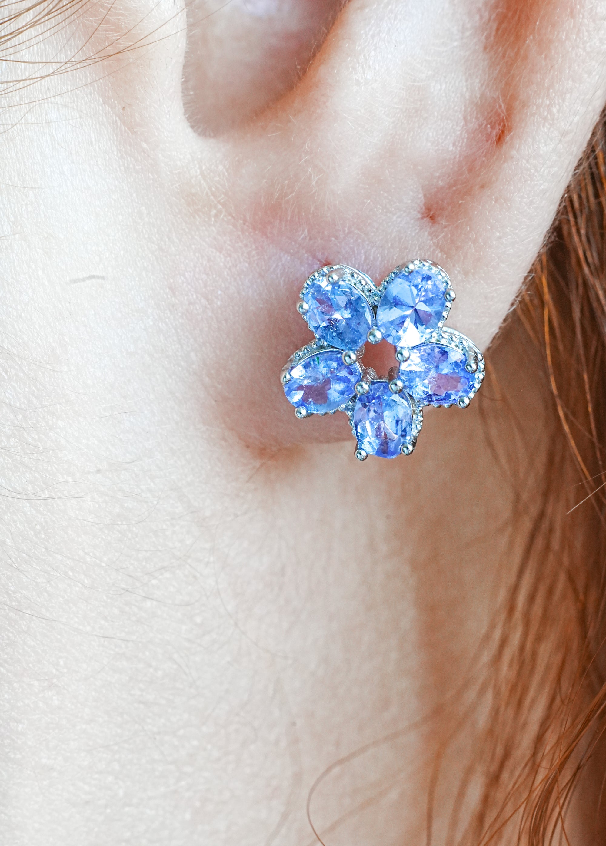 Pendientes de Tanzanita en Plata – Intuición, Calma y Transformación