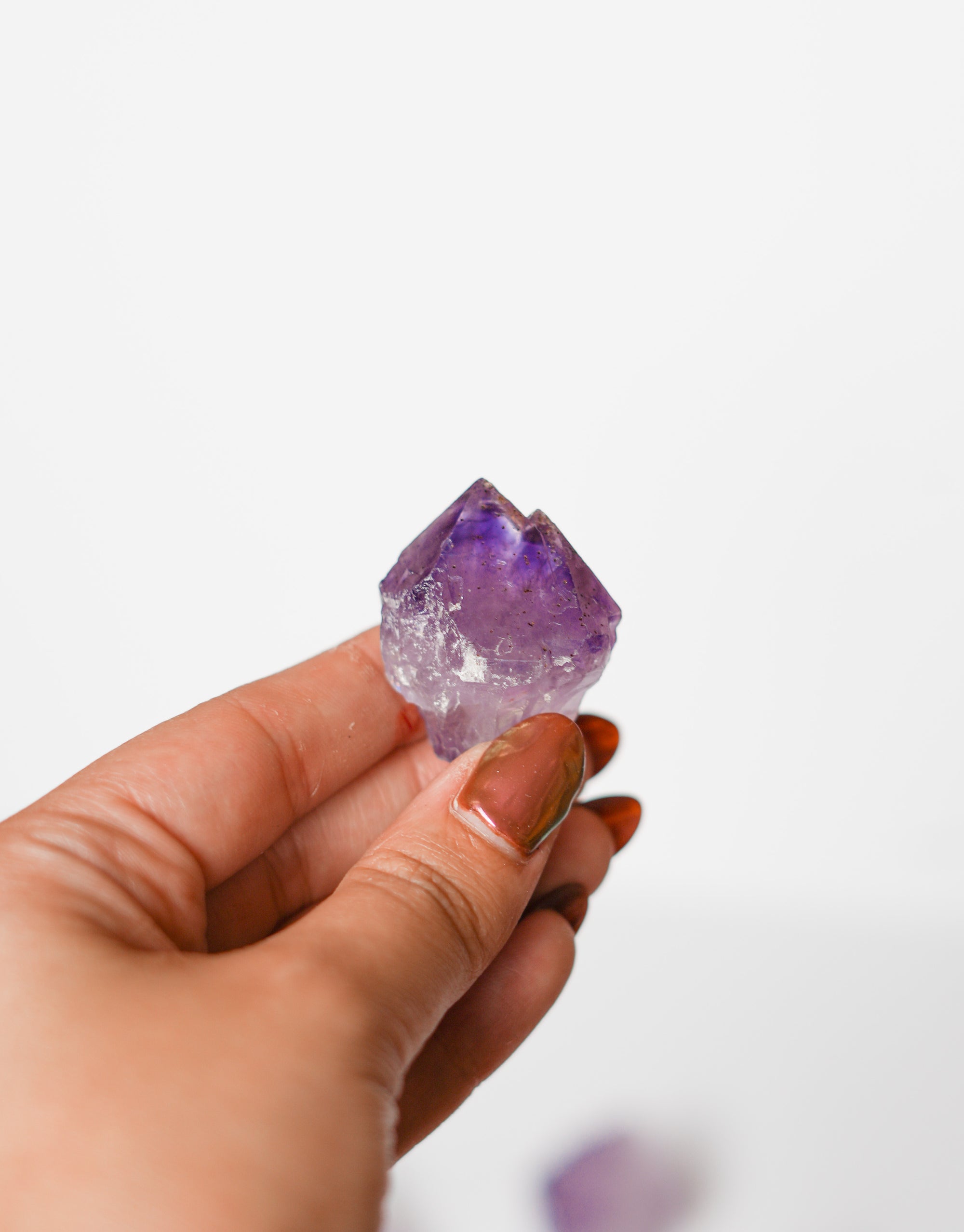 Puntas de Amatista Natural – Calma, Intuición y Energía Espiritual