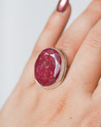 Anillo de Plata con Rubí – Pasión, Valentía y Energía Vital