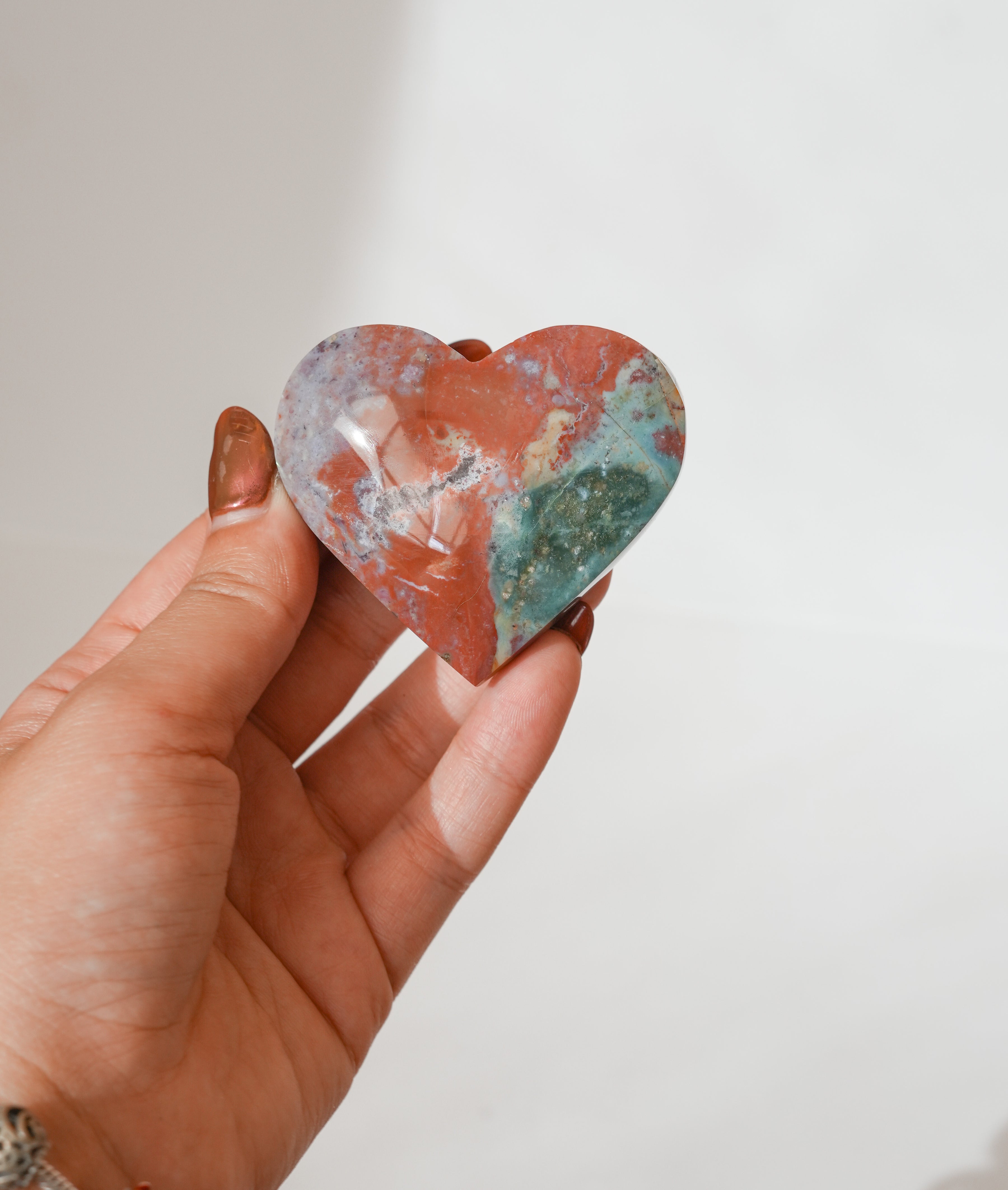 Corazón de Jaspe Unicornio – Alegría, Equilibrio y Creatividad
