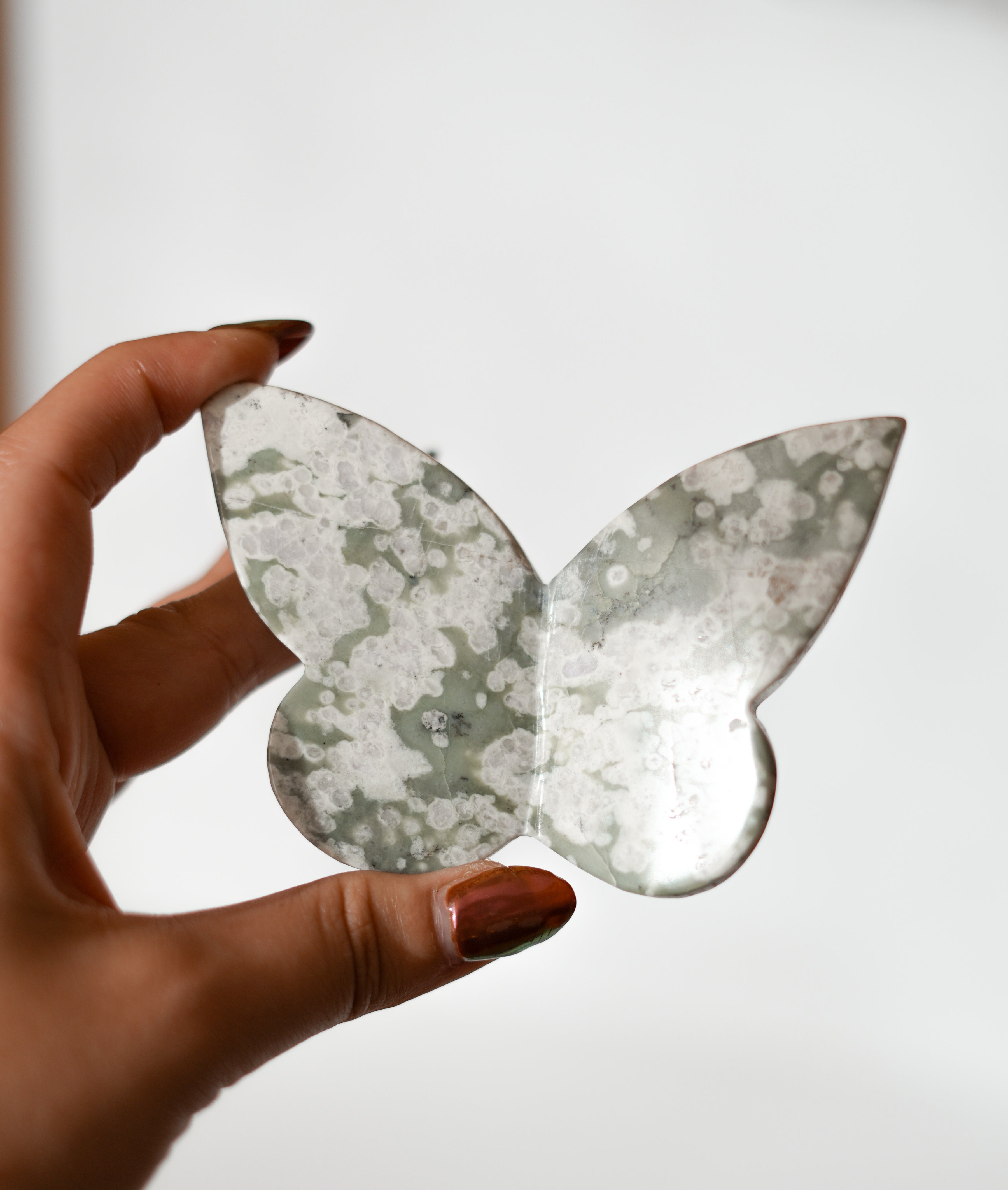 Mariposa de Jaspe – Equilibrio, Creatividad y Energía Natural