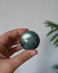 Esfera de Labradorita – Protección, Magia y Despertar Espiritual