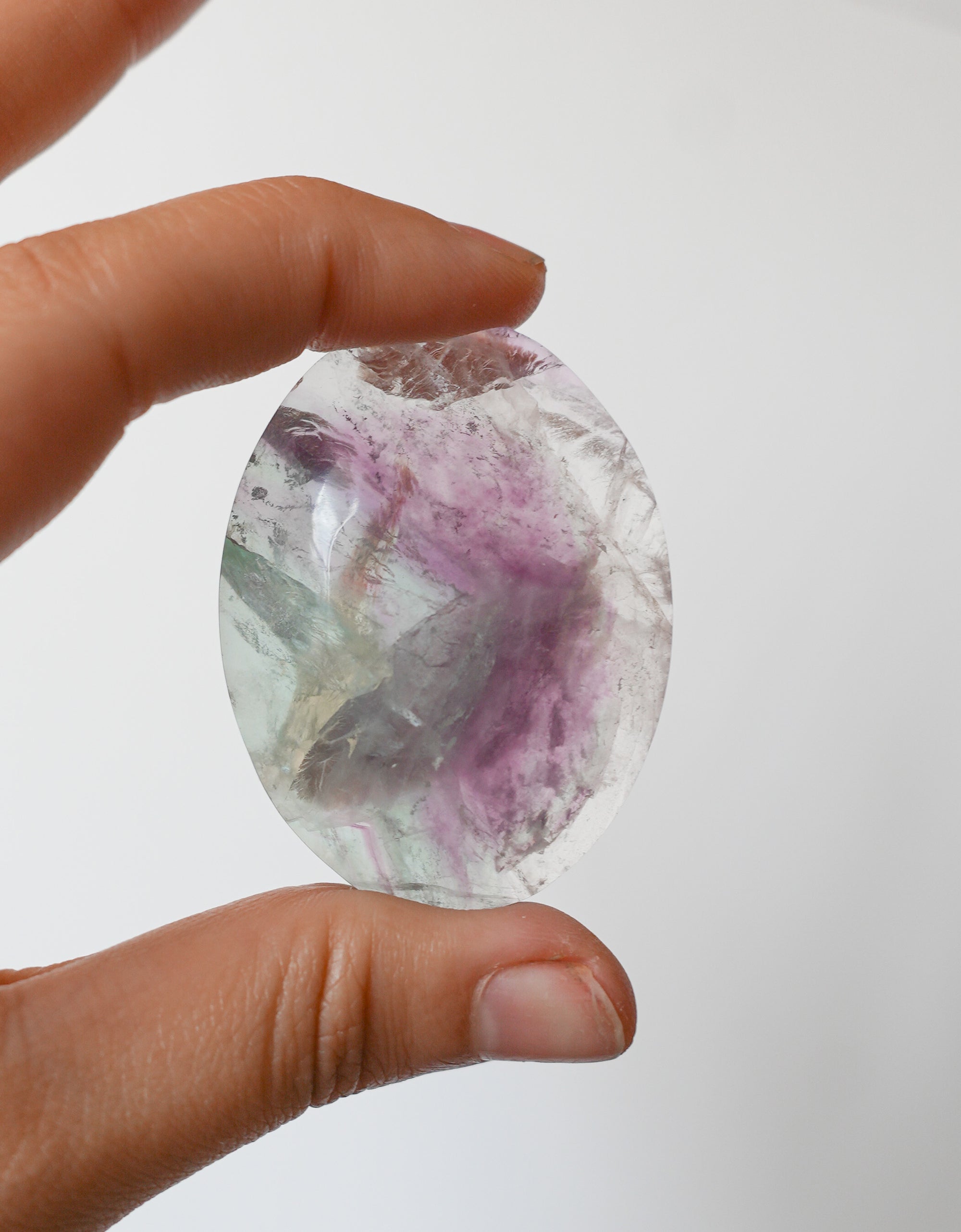 Palmstone de Fluorita Calidad Extra – Protección, Claridad y Equilibrio