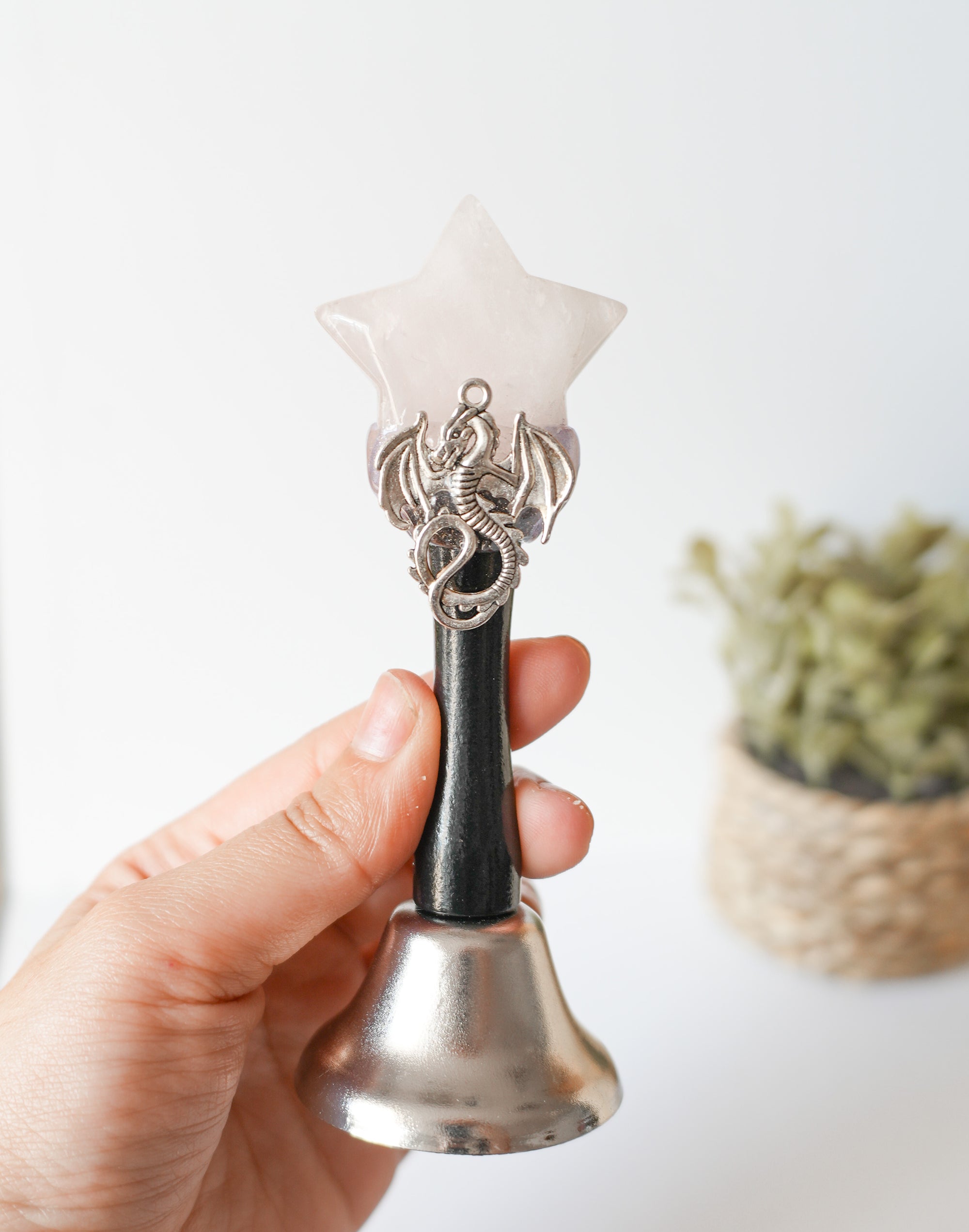 Campanas con Minerales – Limpieza Energética, Protección y Armonía del Espacio