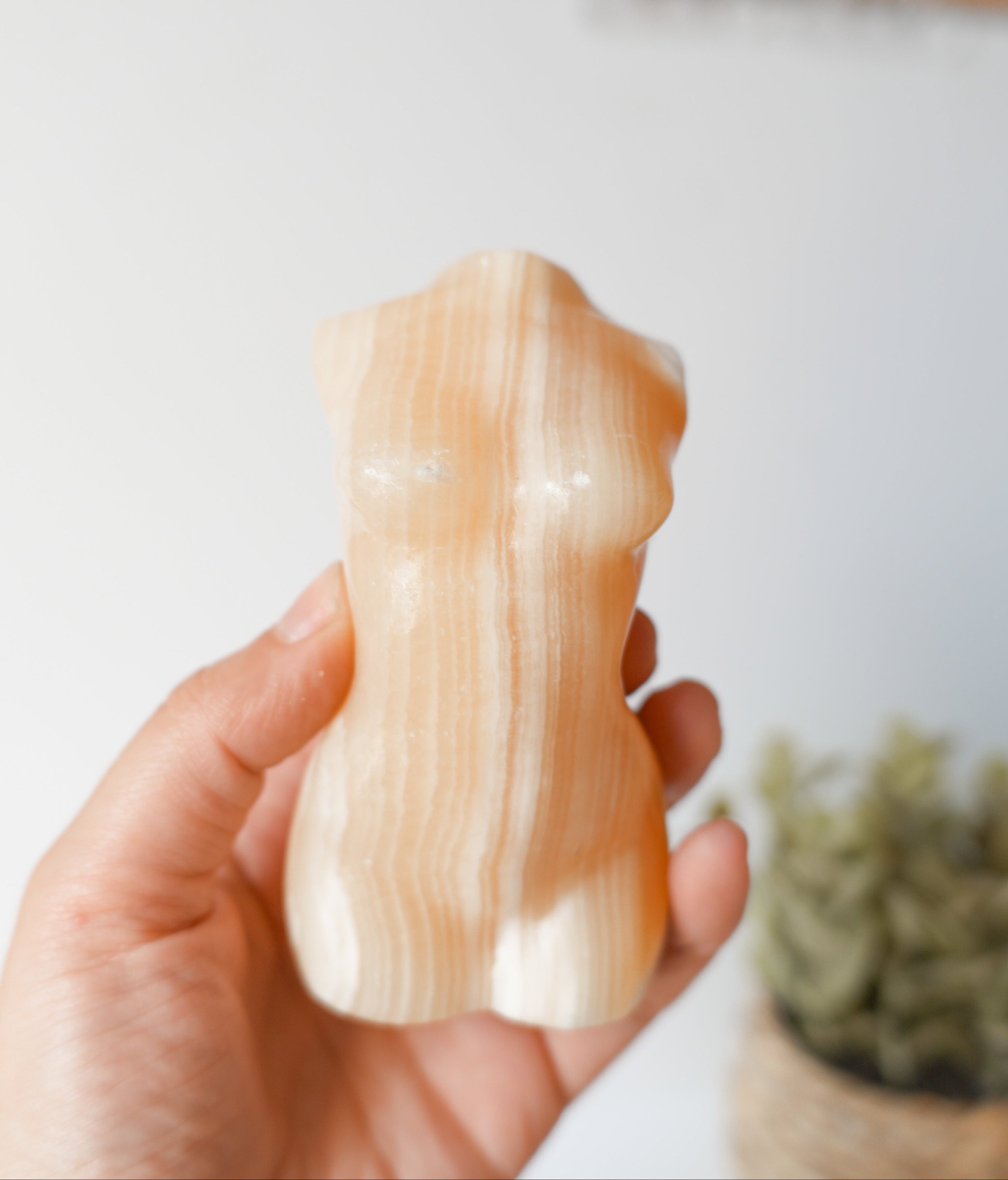 Busto de Calcita – Paz, Claridad y Energía Renovadora