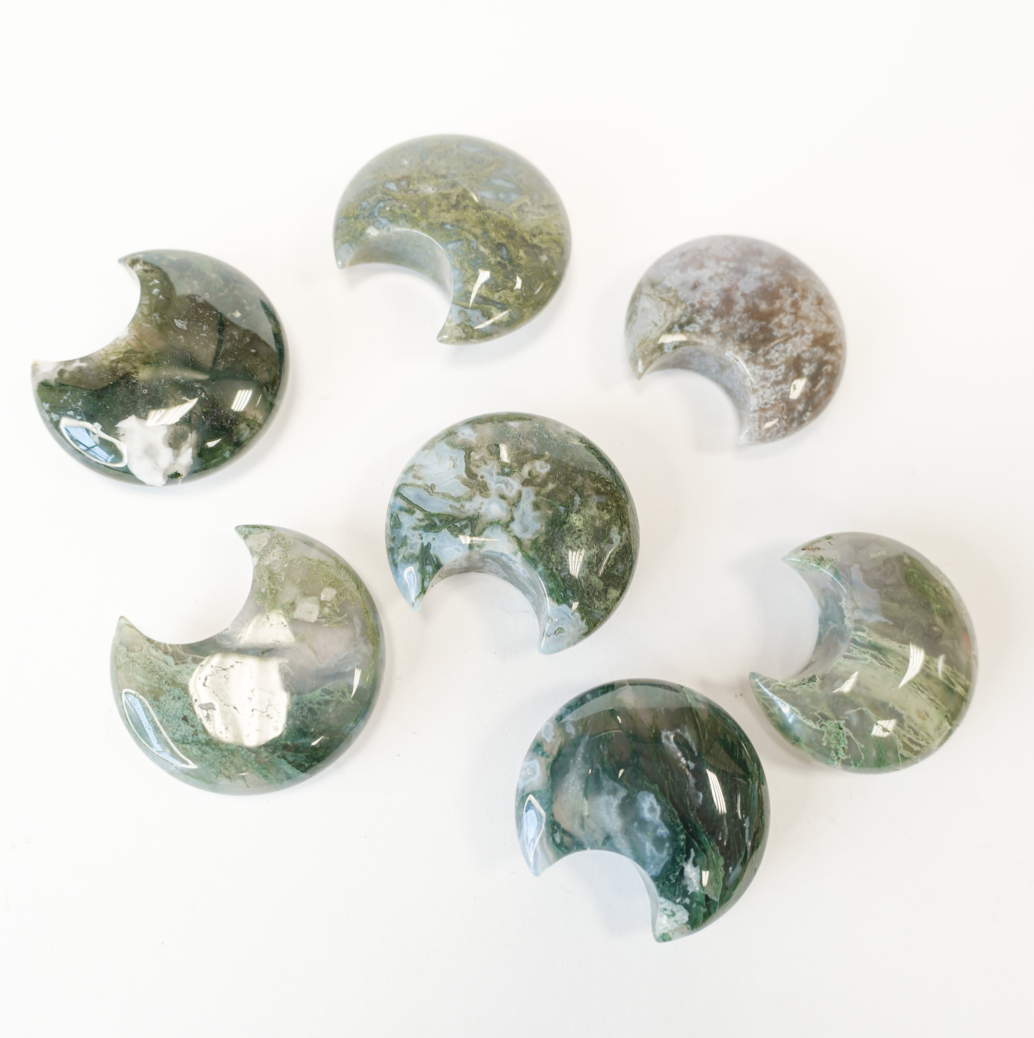Luna de Ágata Musgosa – Armonía, Naturaleza y Crecimiento Interior
