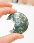 Luna de Ágata Musgosa – Armonía, Naturaleza y Crecimiento Interior
