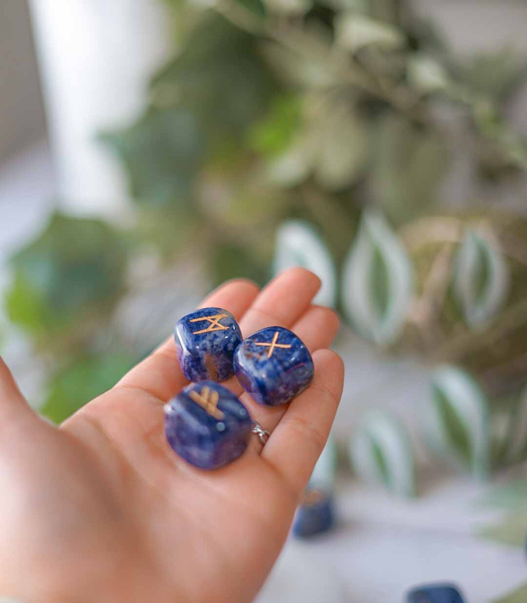 Runas de sodalita