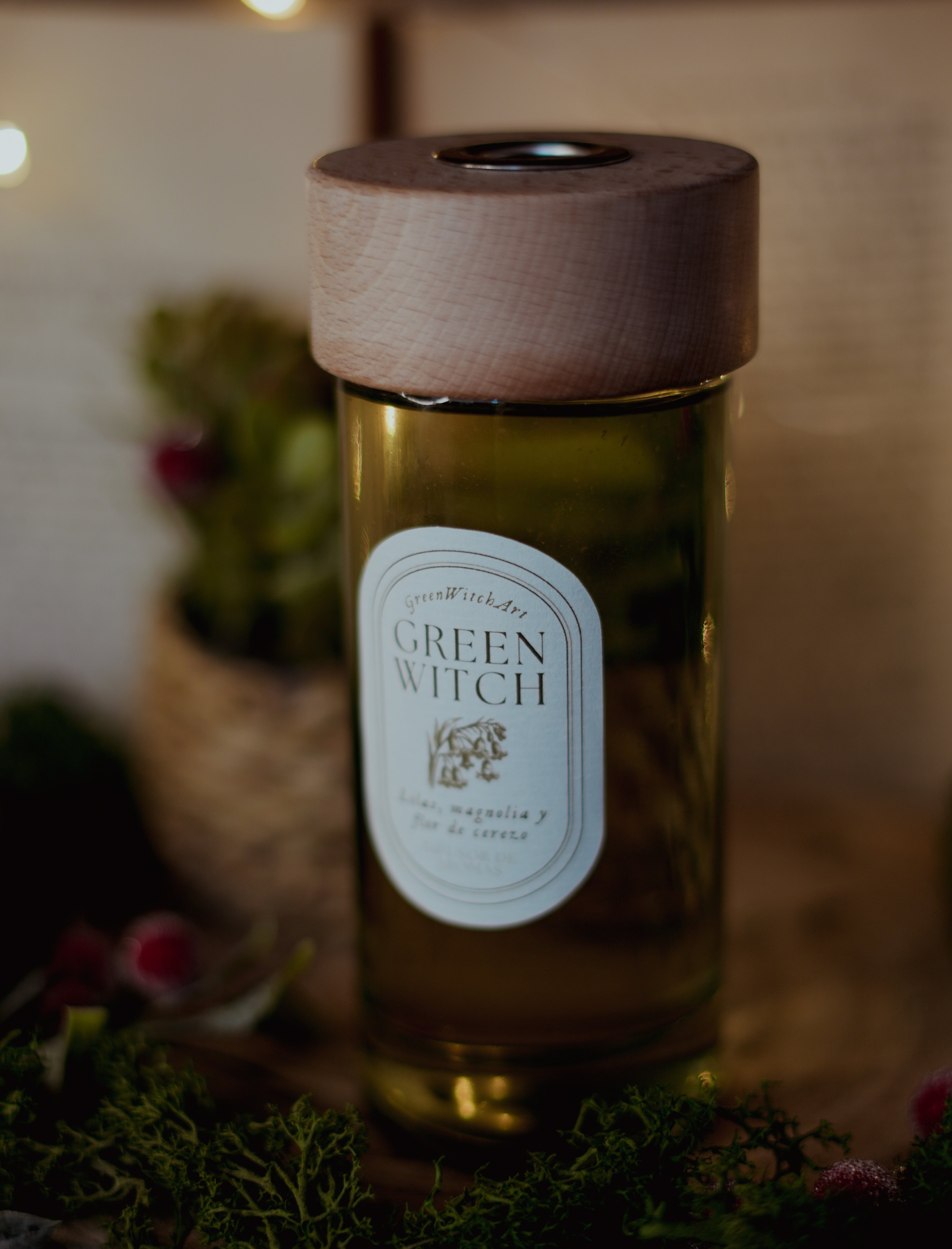 Difusor Green Witch – Lilas, Magnolias & Flor de Cerezo