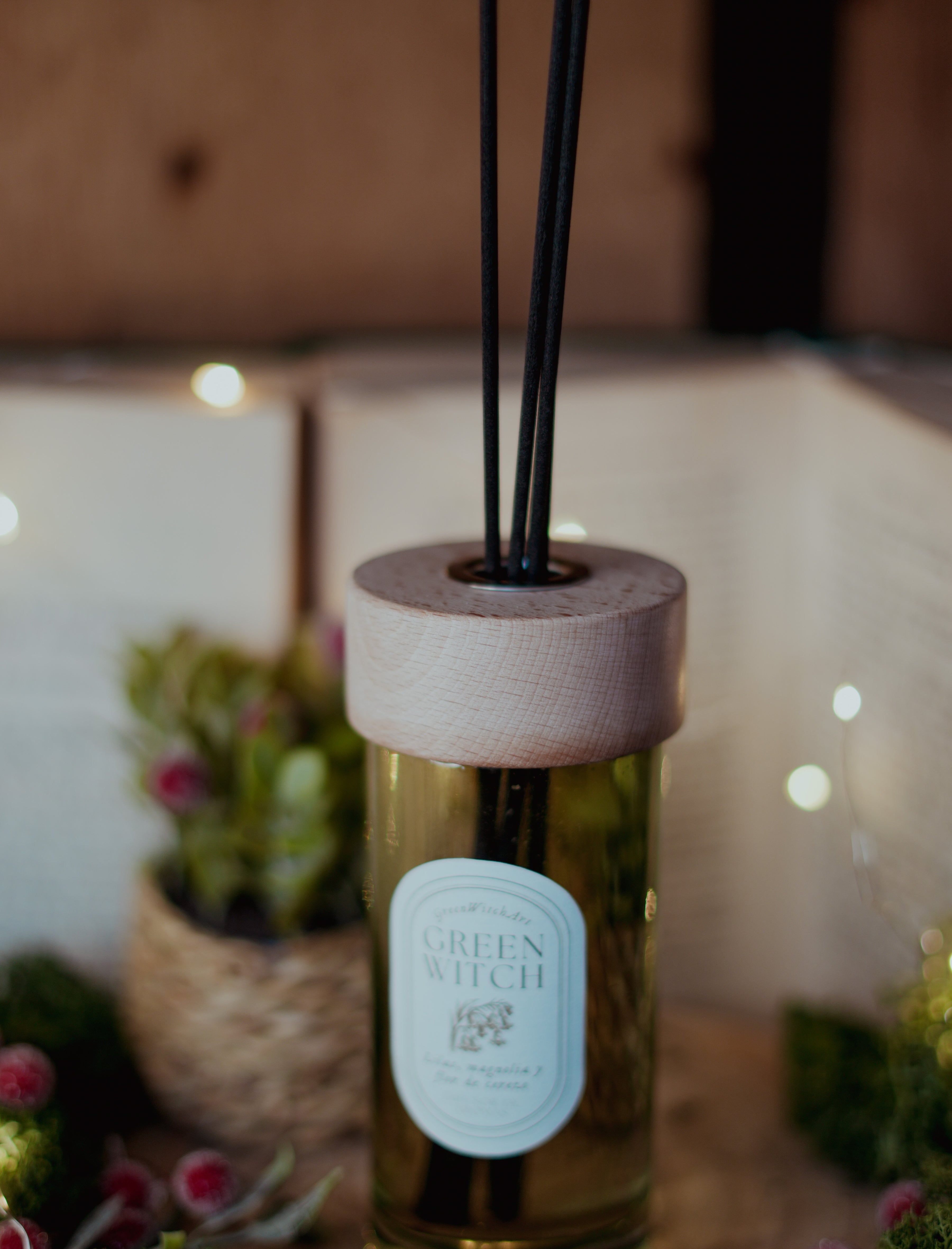 Difusor Green Witch – Lilas, Magnolias & Flor de Cerezo