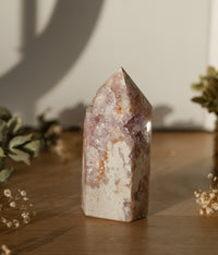 Punta de Amatista Rosa y Morada con Geoda