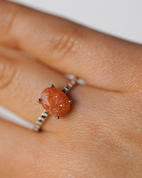 Anillo de Piedra Sol Ajustable de Plata