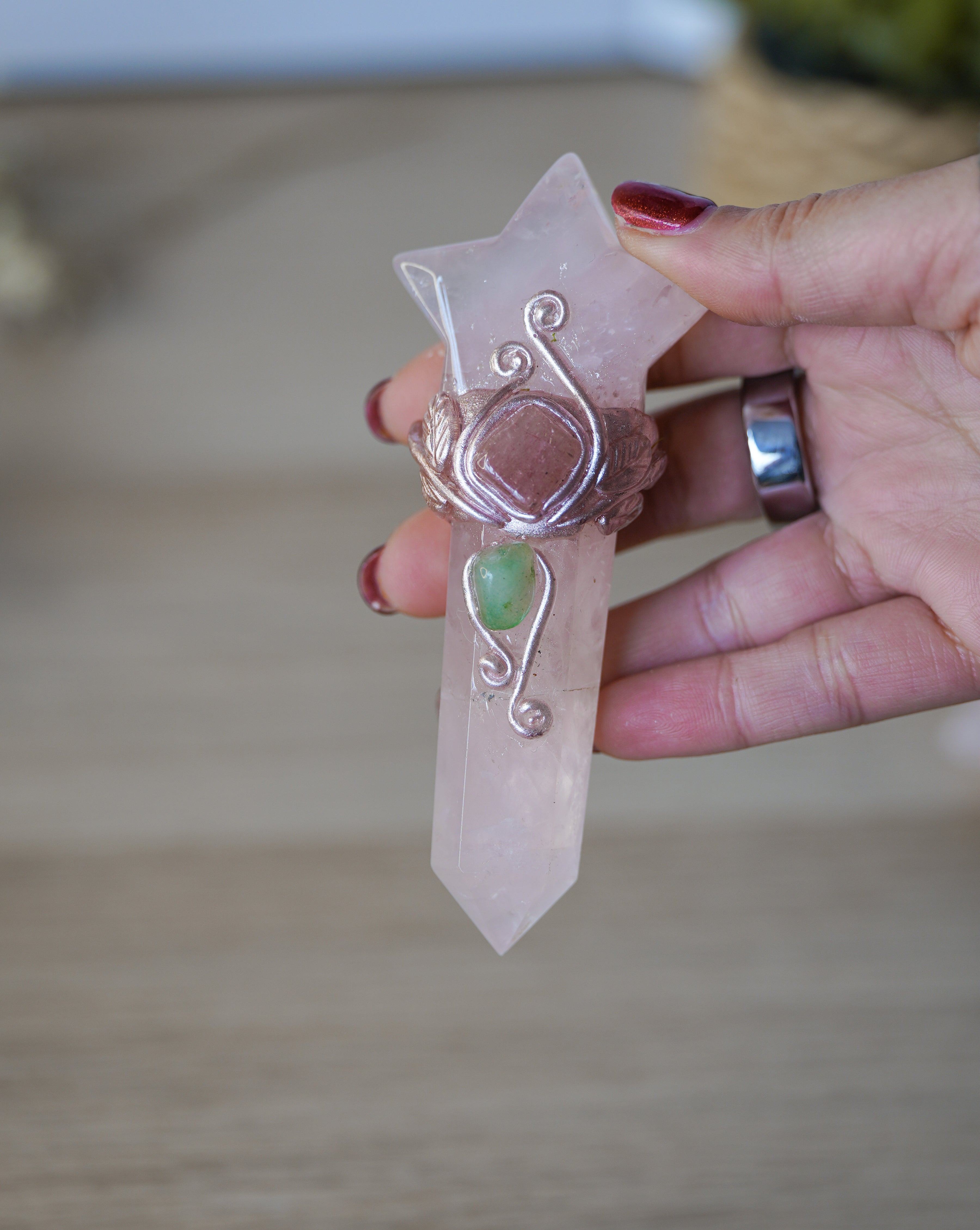 Varita Mineral – Energía, Equilibrio y Canalización de Luz Pequeña