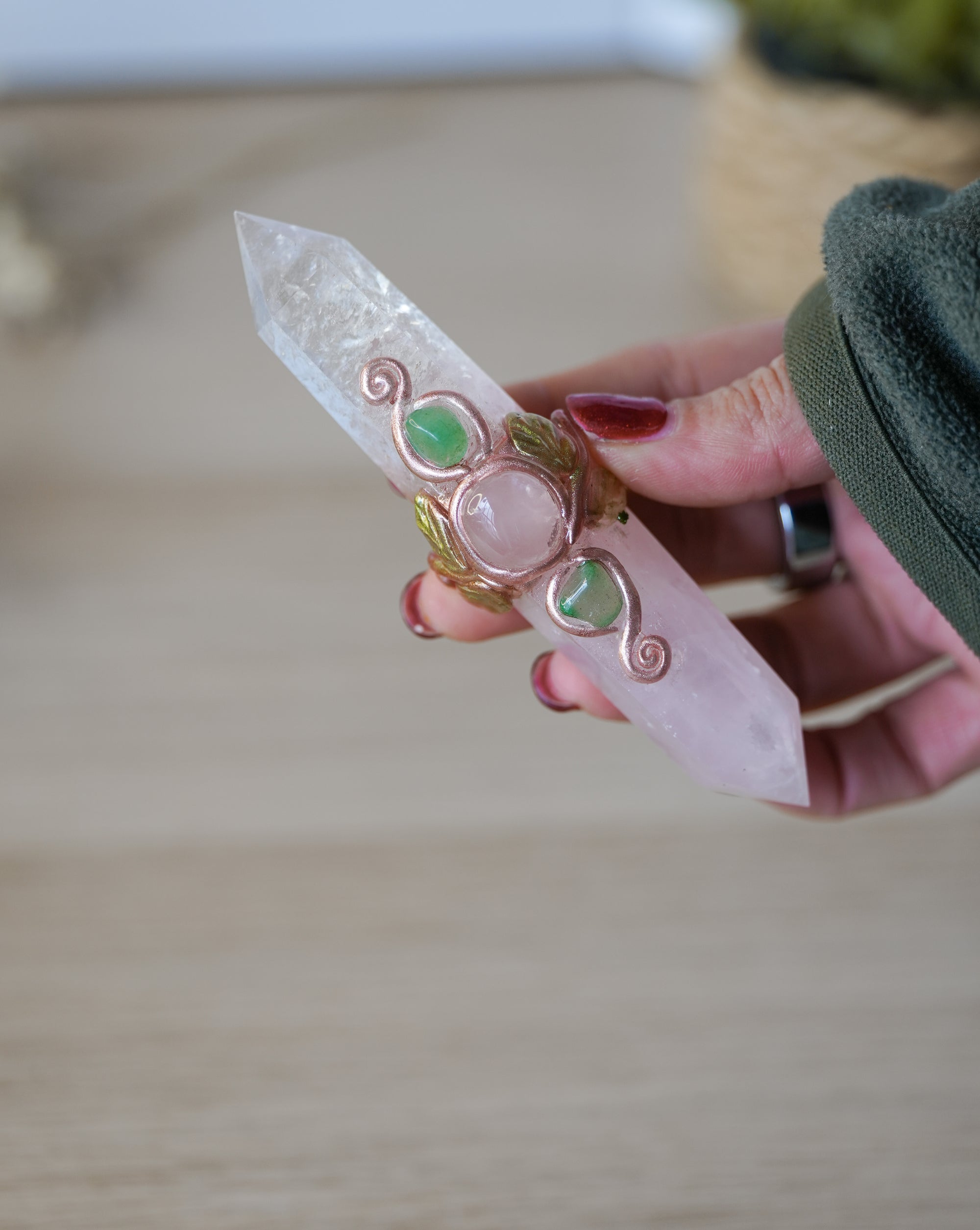 Varita Mineral – Energía, Equilibrio y Canalización de Luz Pequeña