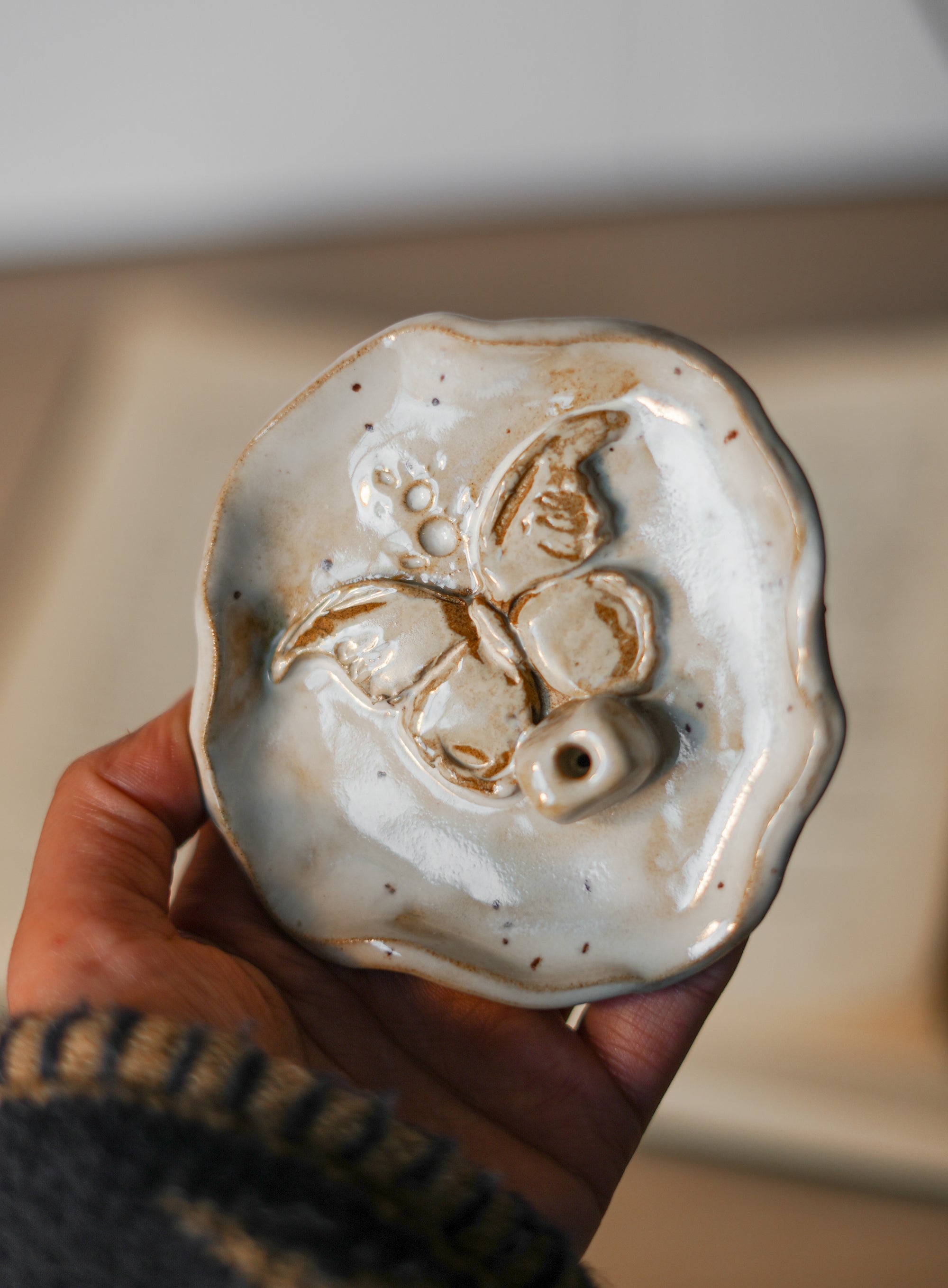 Porta incienso ritual de mariposa · Isabel Lavesa