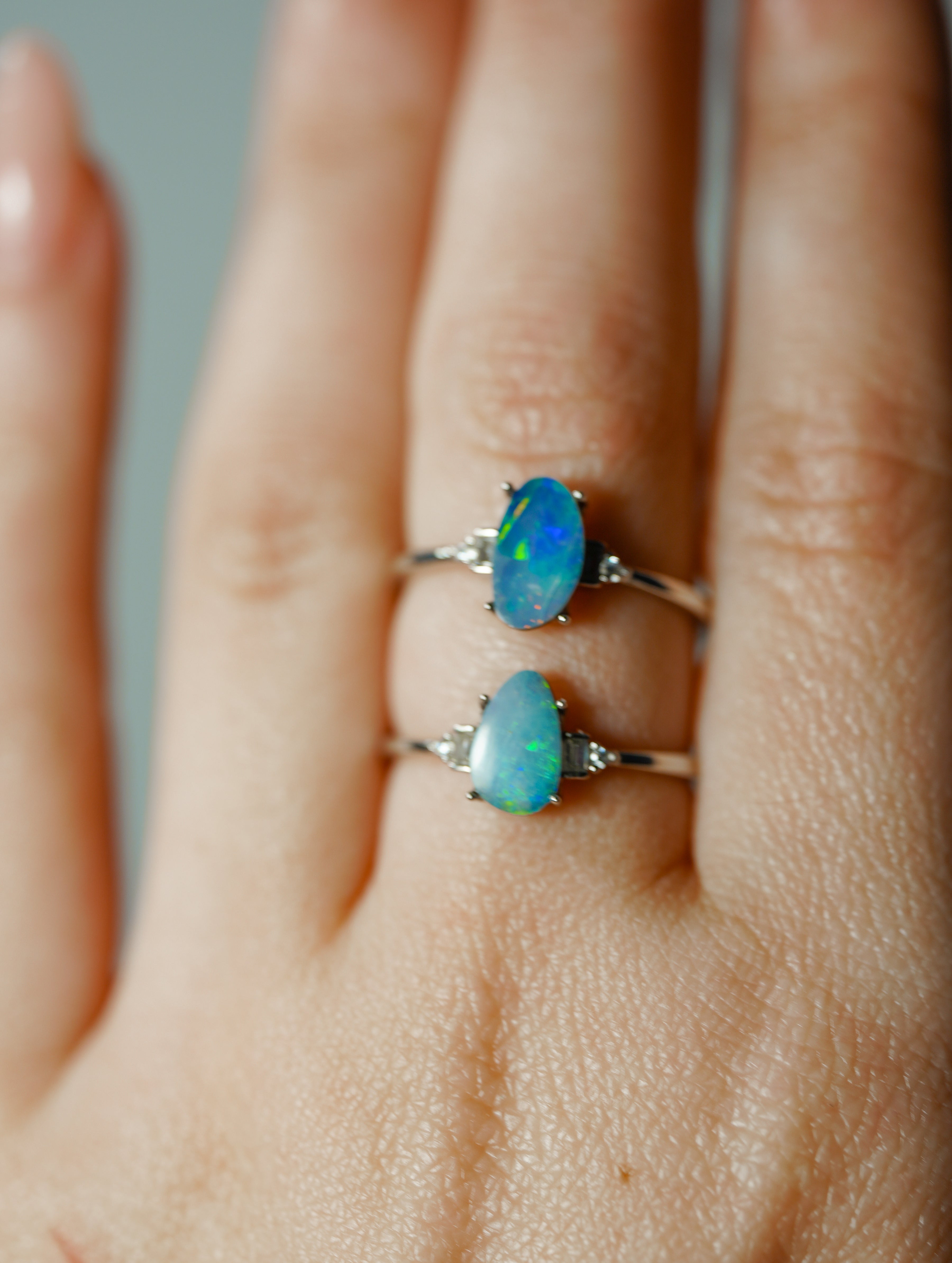 Anillo de Ópalo y Plata – Ajustable