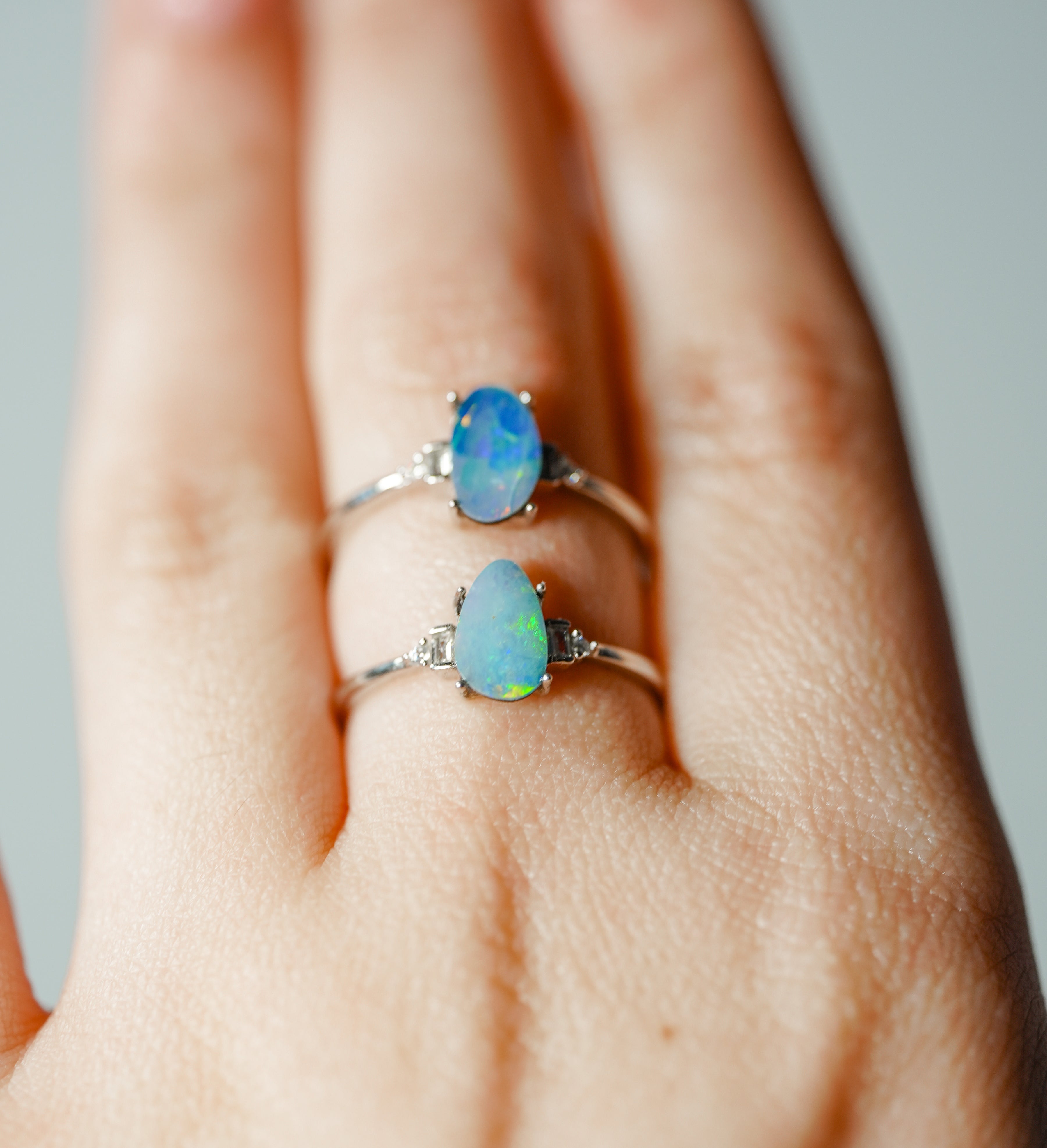 Anillo de Ópalo y Plata – Ajustable