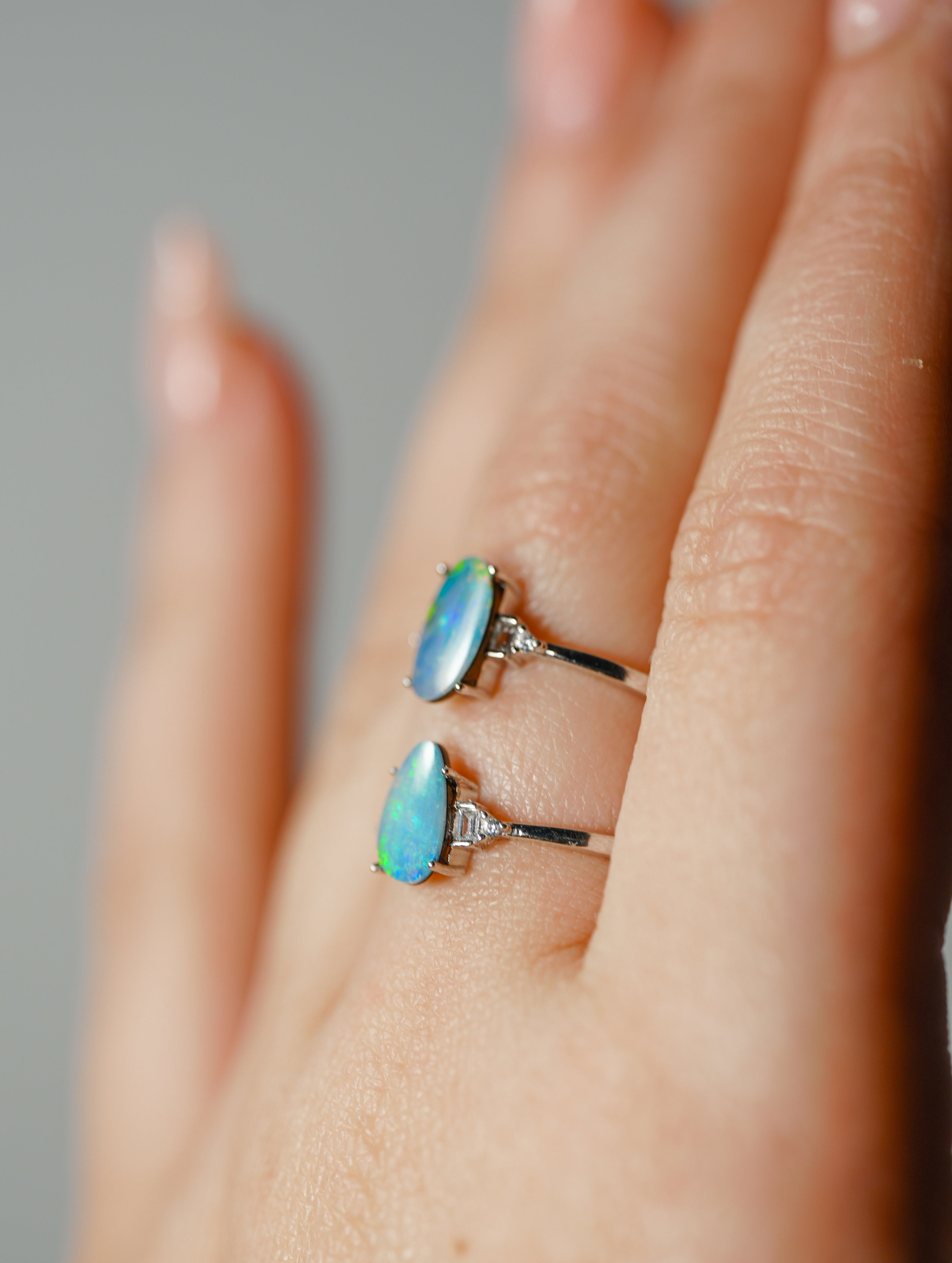 Anillo de Ópalo y Plata – Ajustable