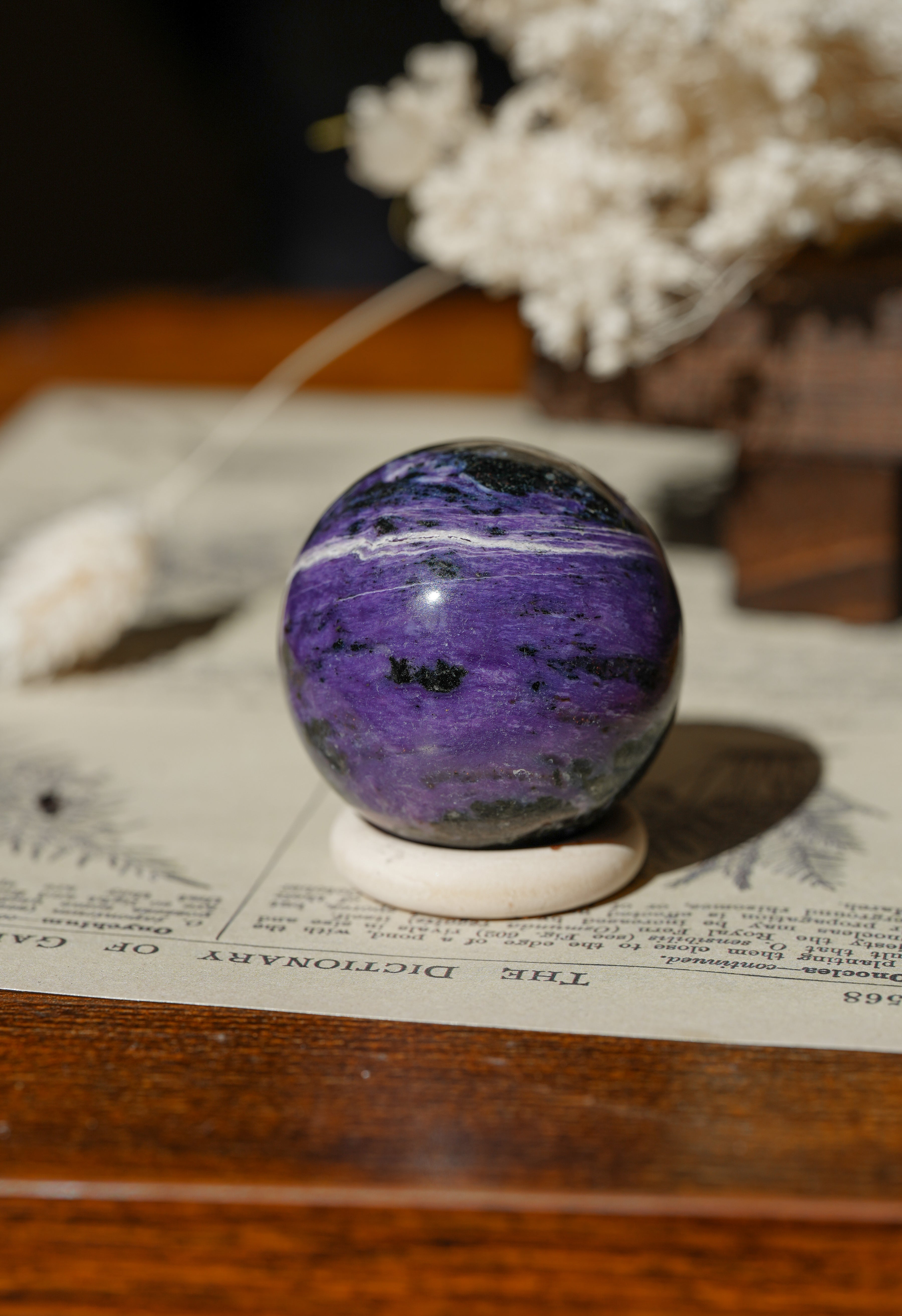 Esfera de Charoíta Natural · Calidad Extra
