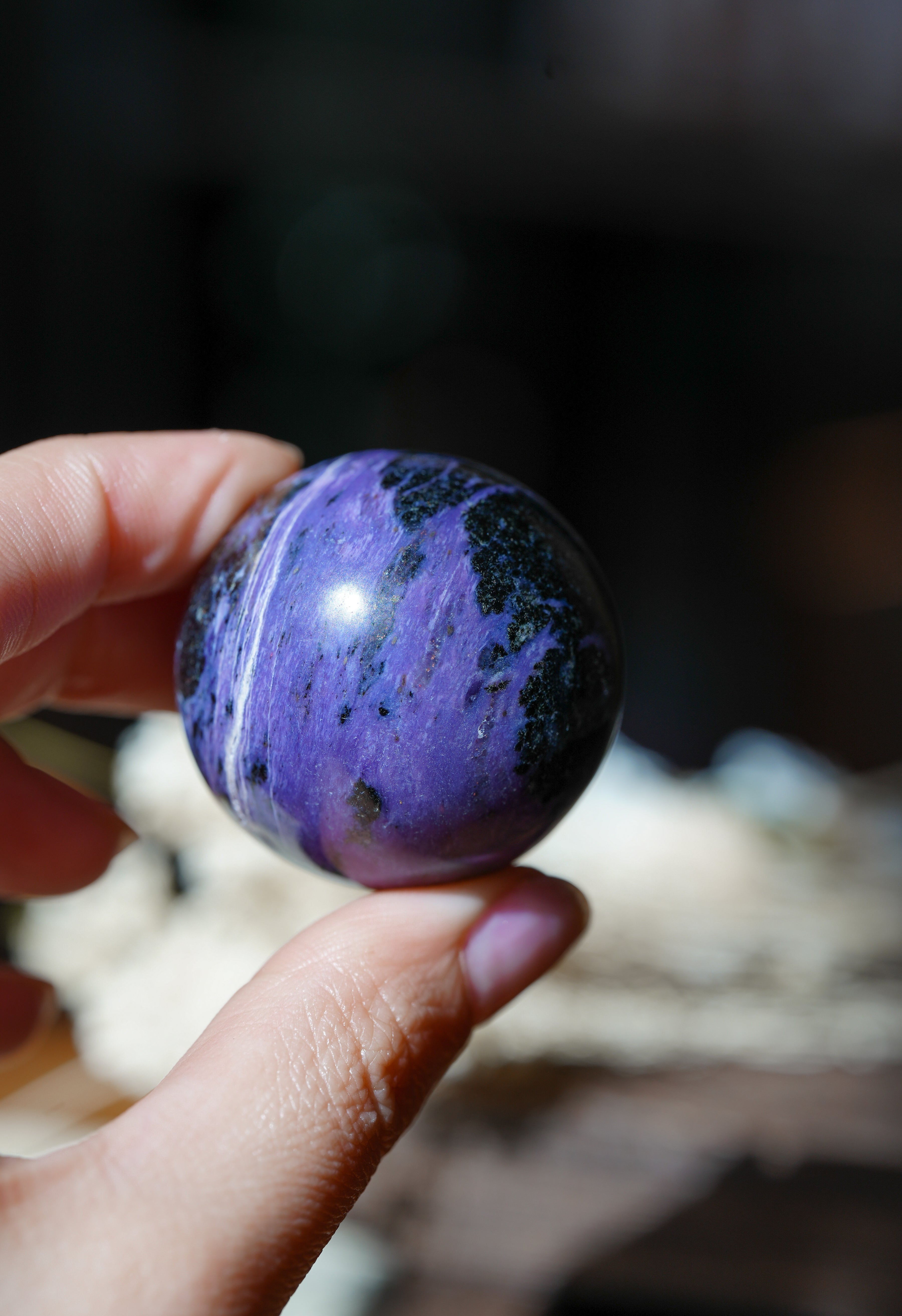 Esfera de Charoíta Natural · Calidad Extra
