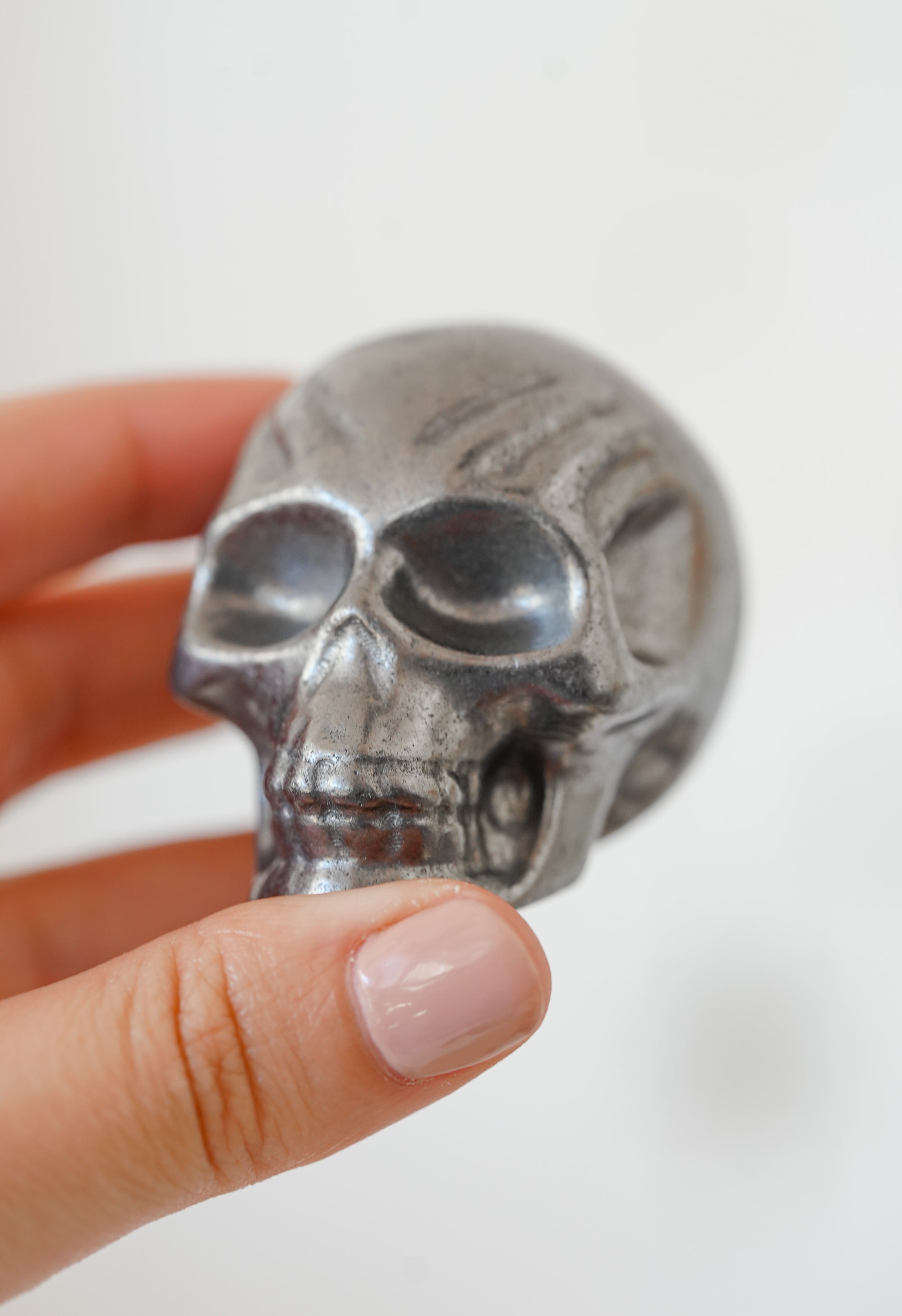 Calavera de Shungita – Protección profunda y transmutación energética