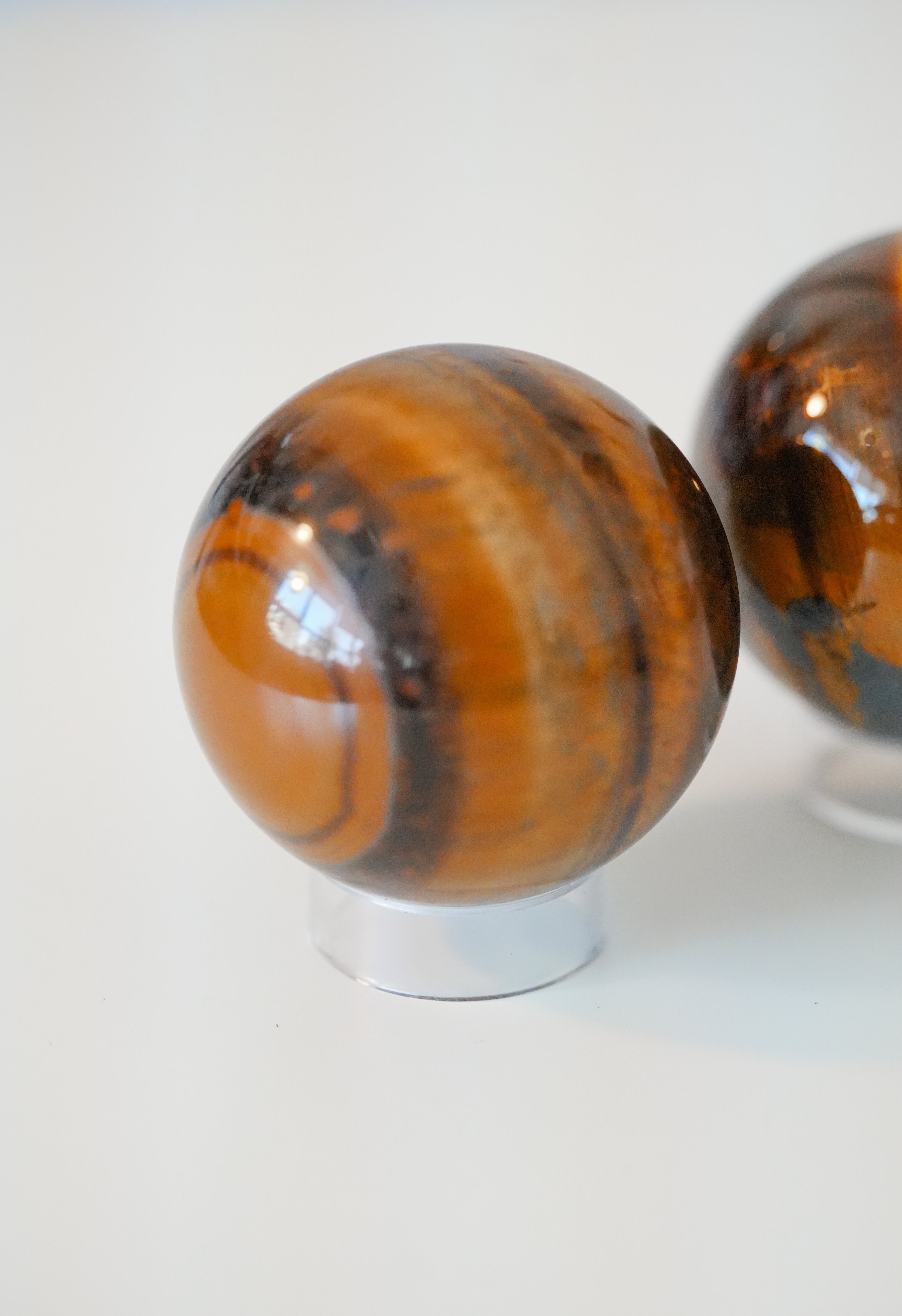 Esfera de Ojo de Tigre – Protección, fuerza y confianza