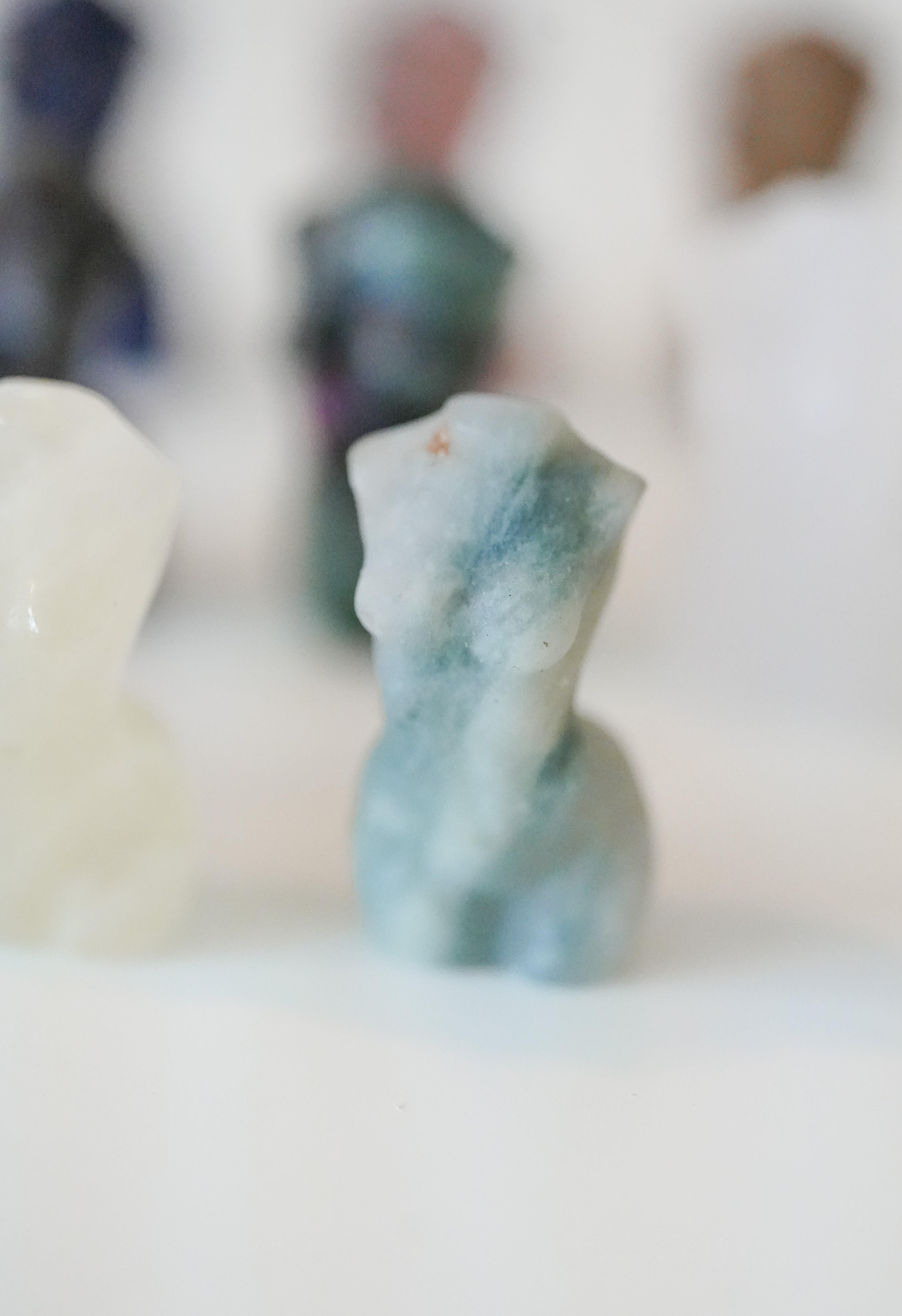 Busto Mineral Aleatorio – Identidad, presencia y energía única